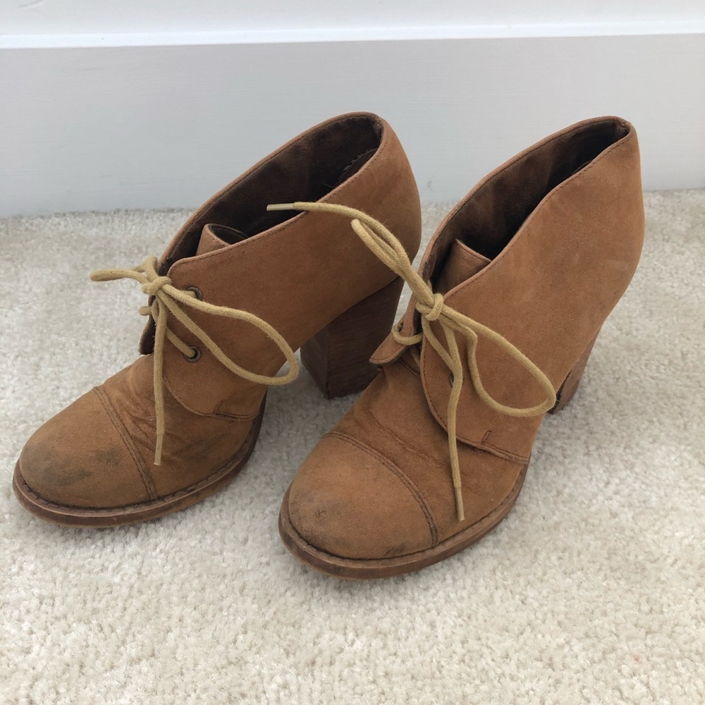 Chinese Laundry lace up booties